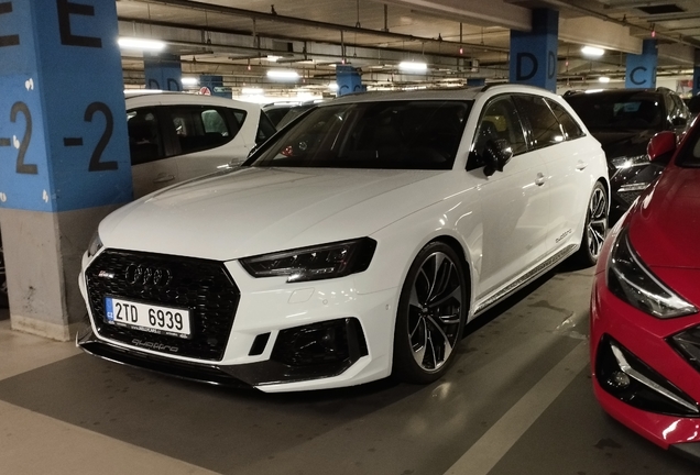 Audi RS4 Avant B9