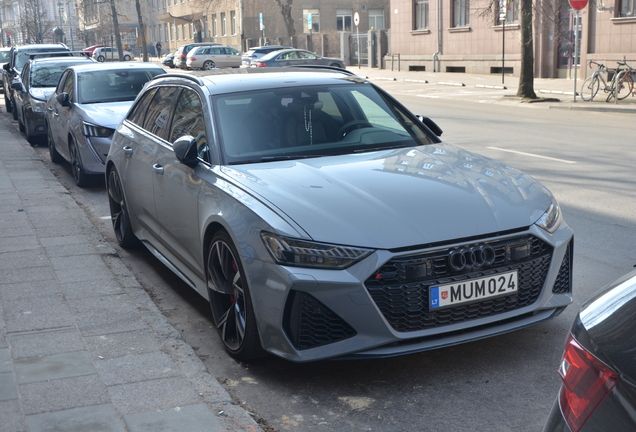 Audi RS6 Avant C8