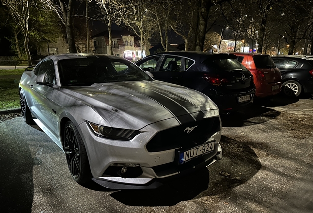 Ford Mustang GT 2015