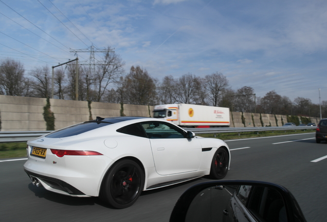 Jaguar F-TYPE S Coupé