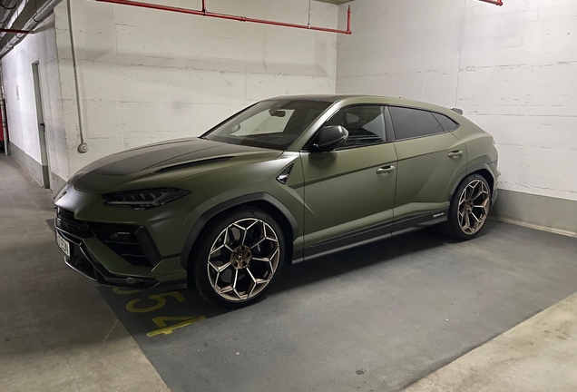 Lamborghini Urus Performante