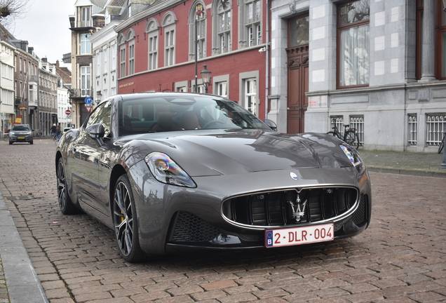 Maserati GranTurismo Modena 2023