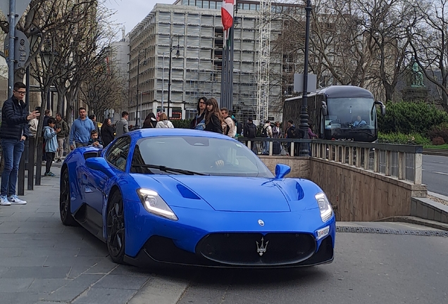 Maserati MC20