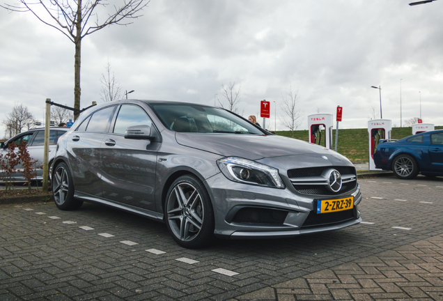 Mercedes-Benz A 45 AMG