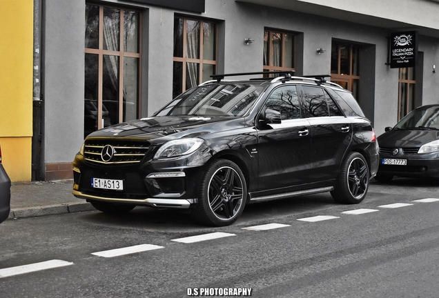 Mercedes-Benz ML 63 AMG W166