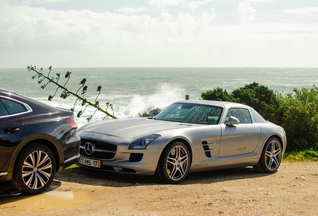 Mercedes-Benz SLS AMG