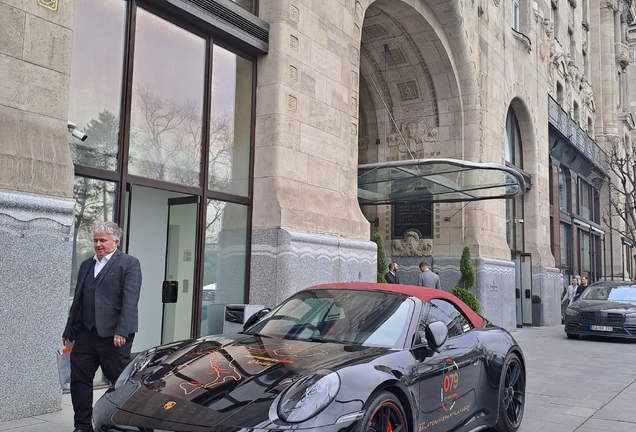 Porsche 992 Carrera 4 GTS Cabriolet