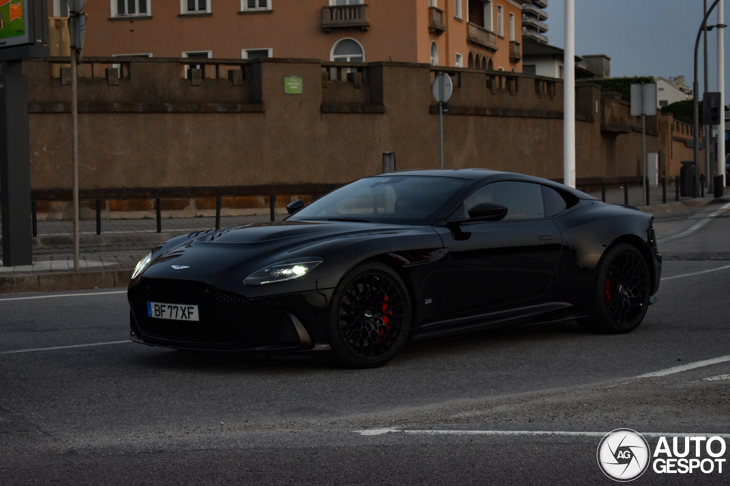 Aston Martin DBS 770 Ultimate