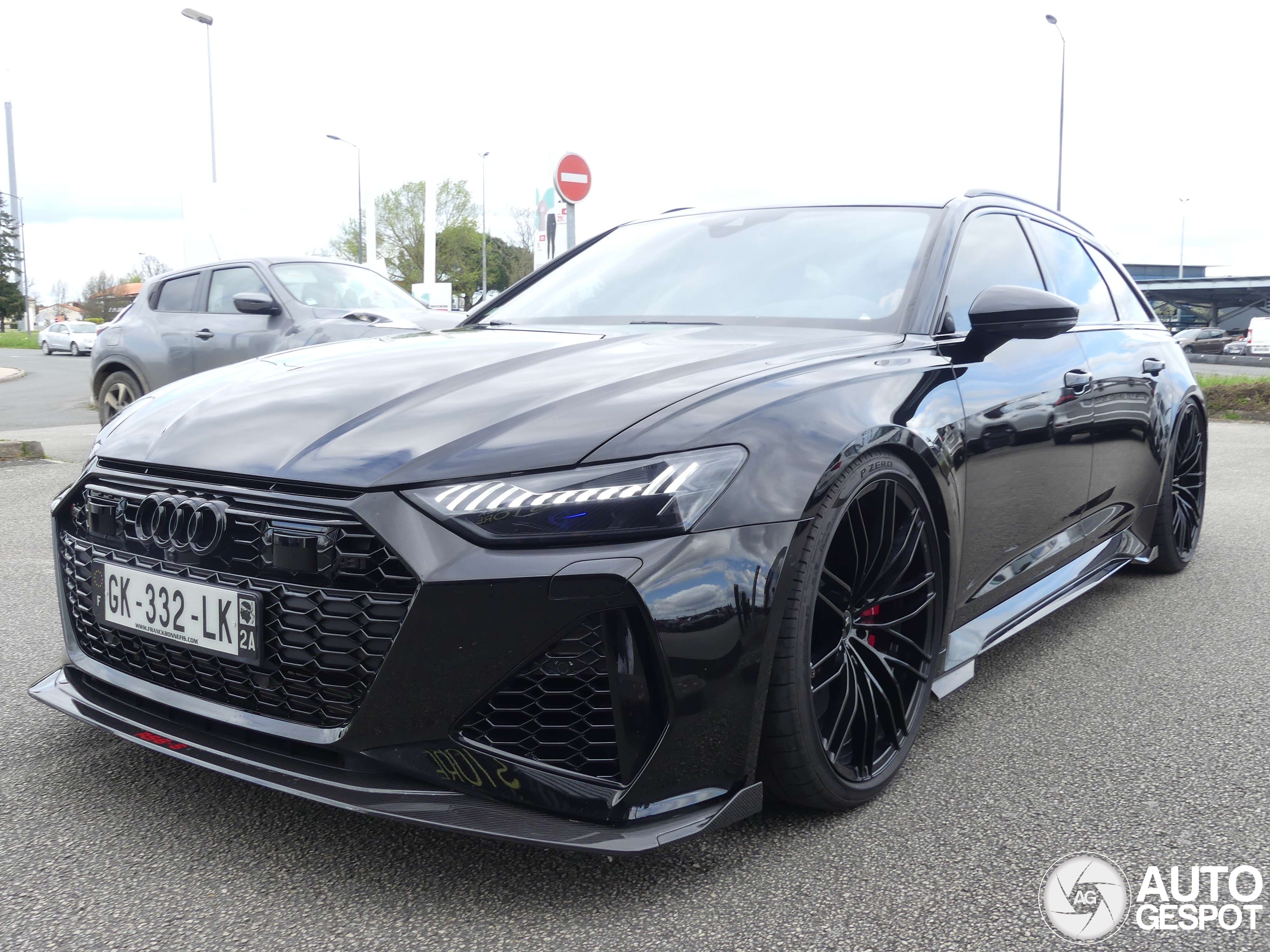 Audi ABT RS6-S Avant C8