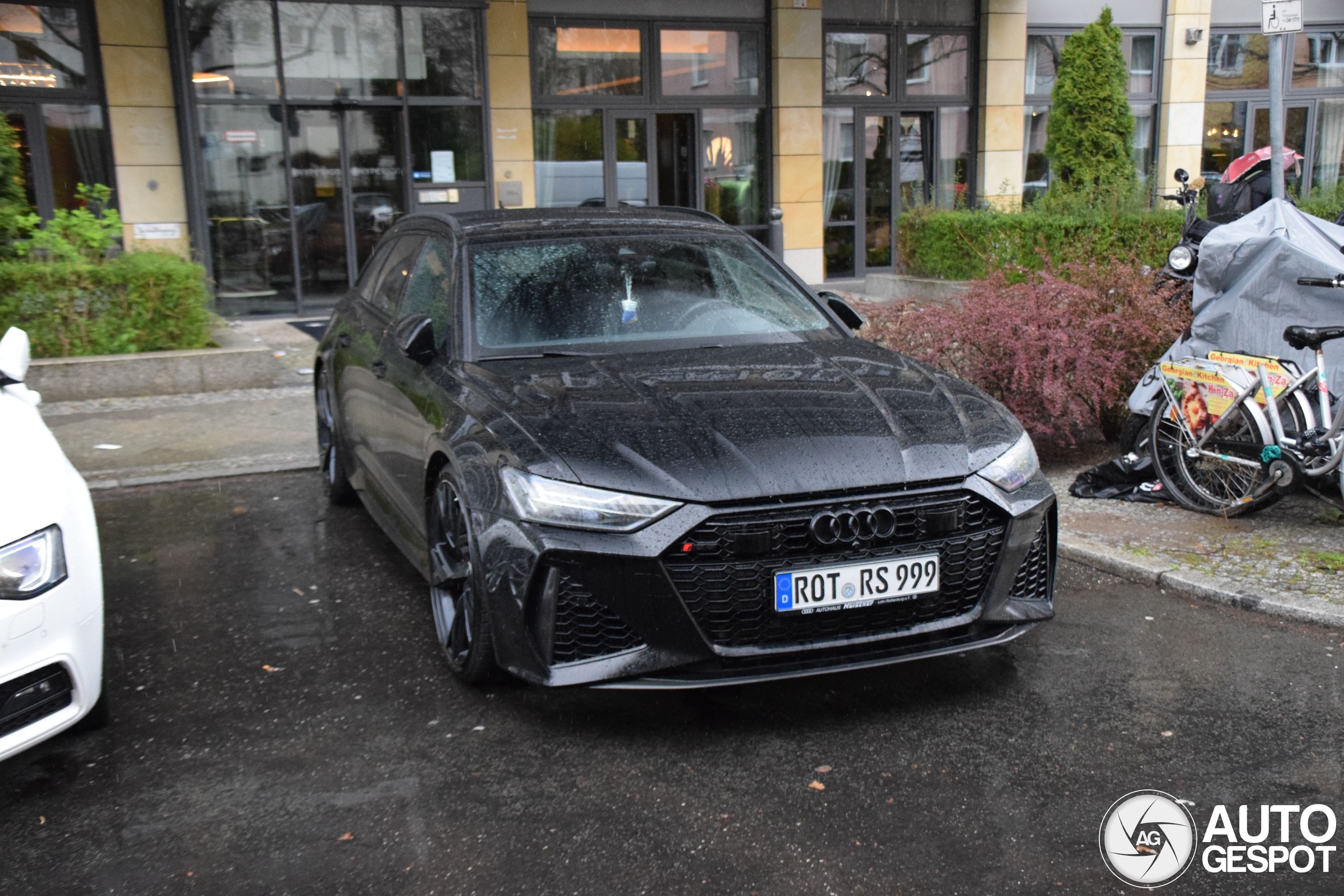 Audi RS6 Avant C8