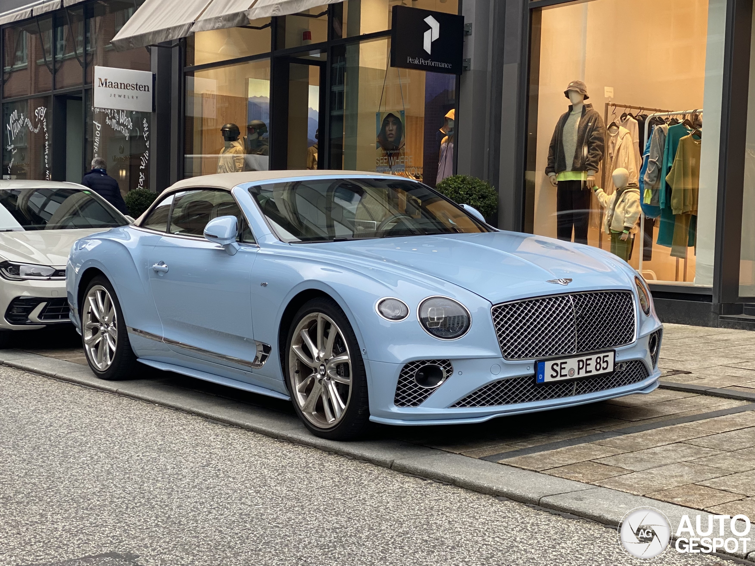 Bentley Continental GTC V8 2020