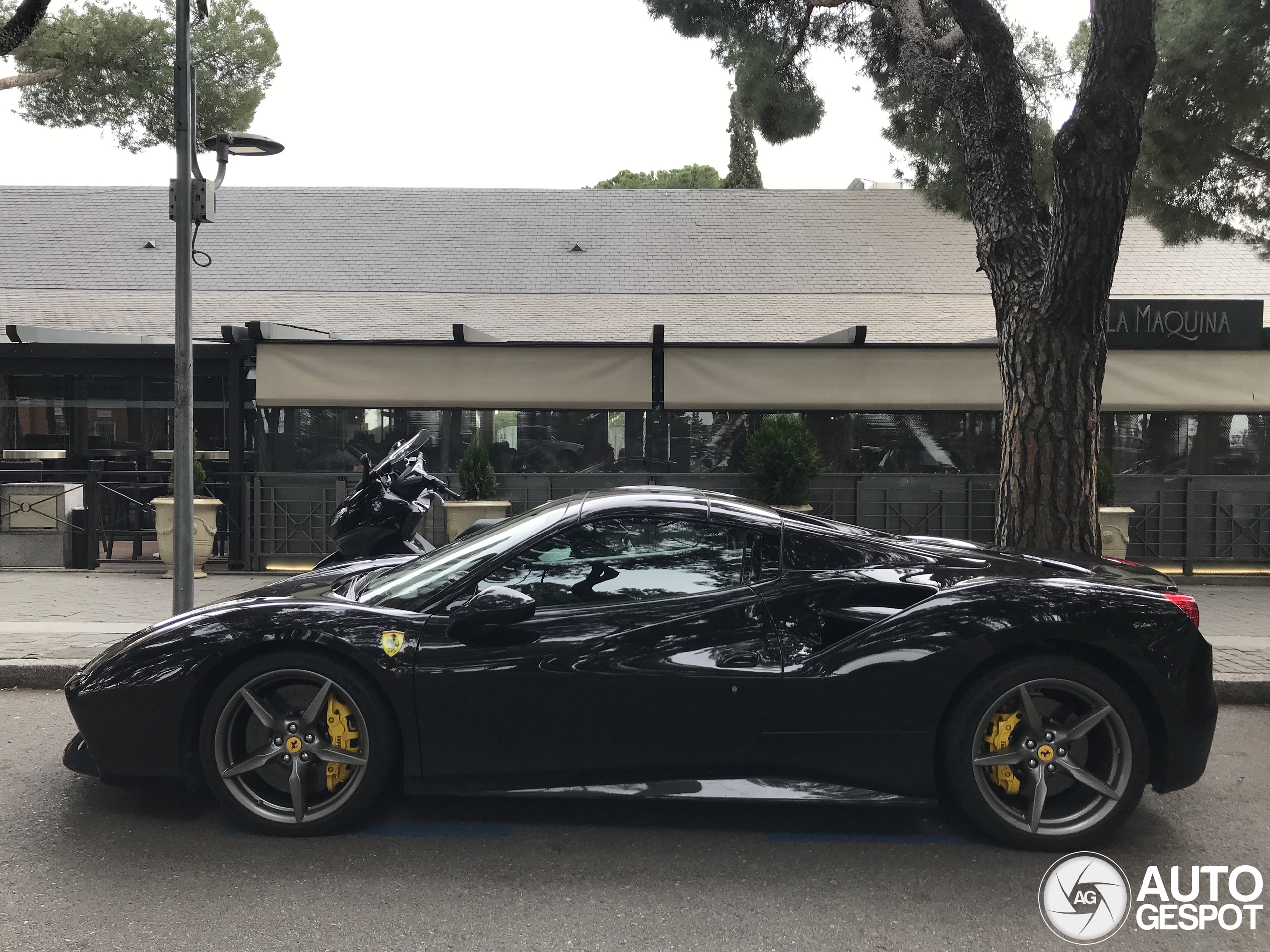 Ferrari 488 Spider