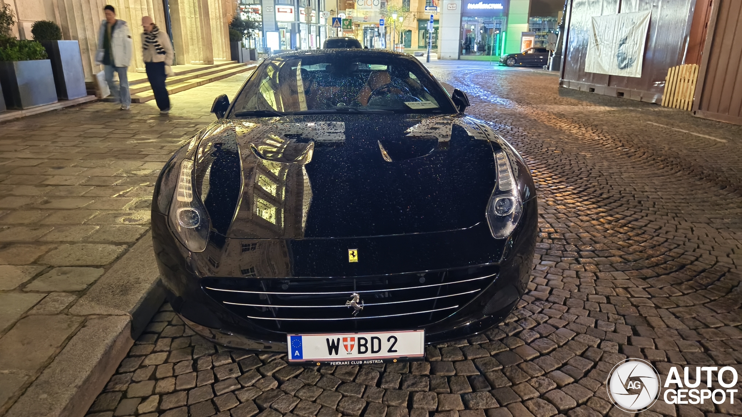 Ferrari California T