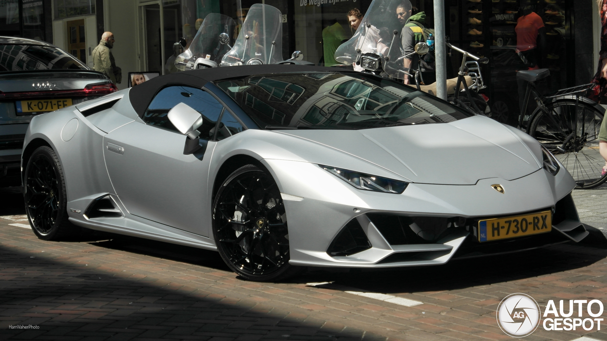 Lamborghini Huracán LP640-4 EVO Spyder