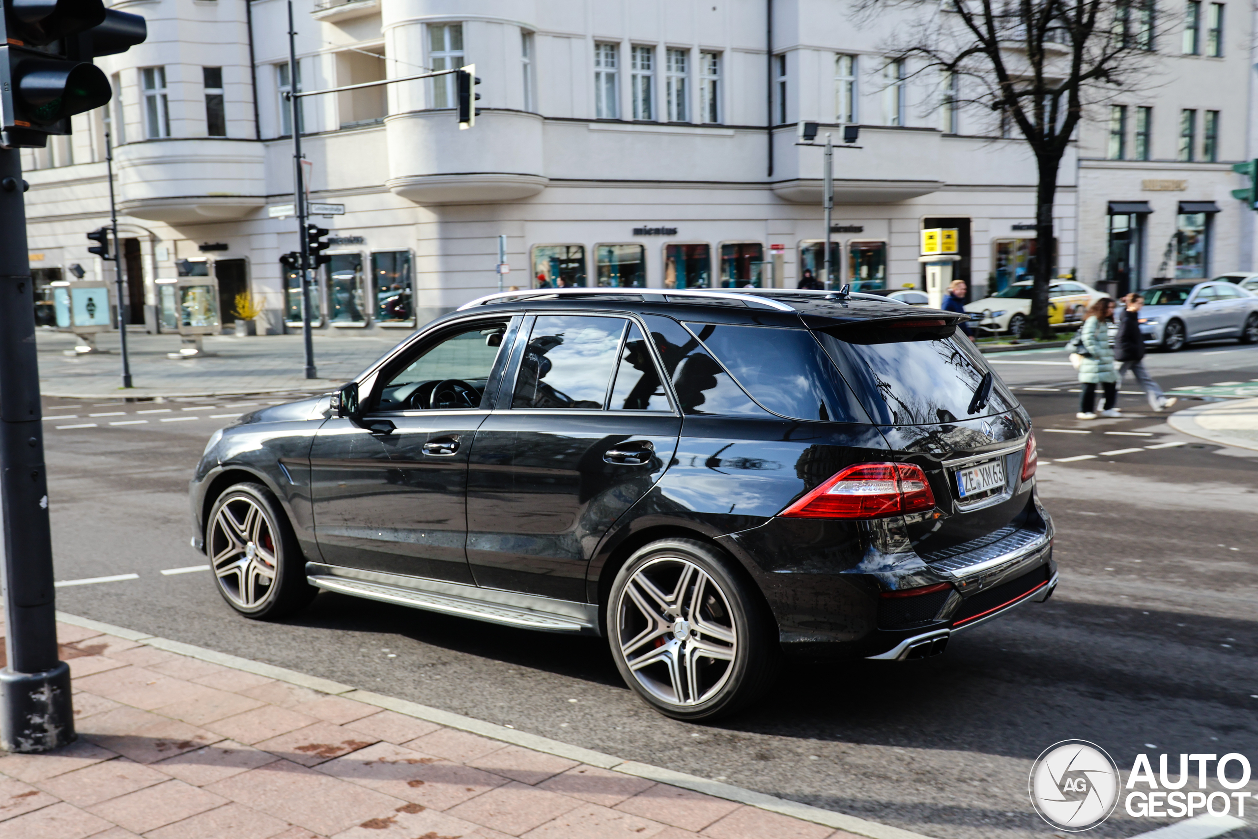 Mercedes-Benz ML 63 AMG W166