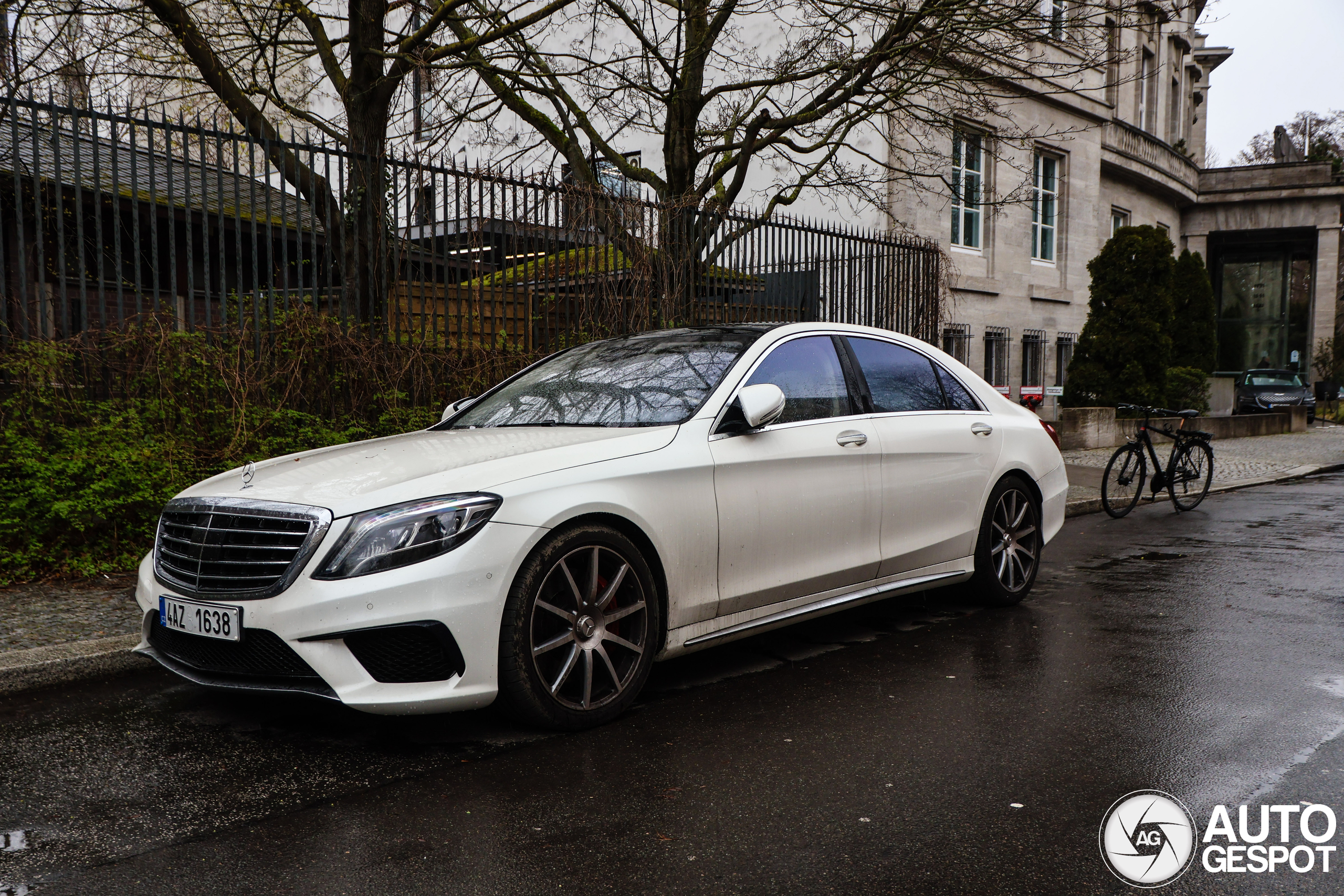 Mercedes-Benz S 63 AMG V222