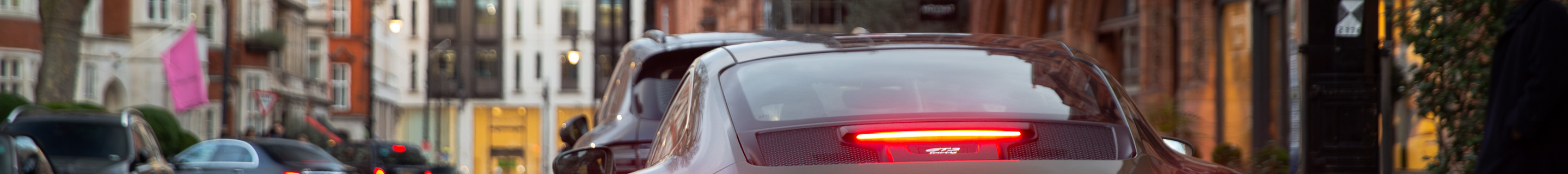 Porsche 992 GT3 Touring