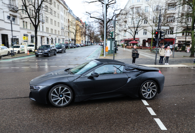 BMW i8 Roadster