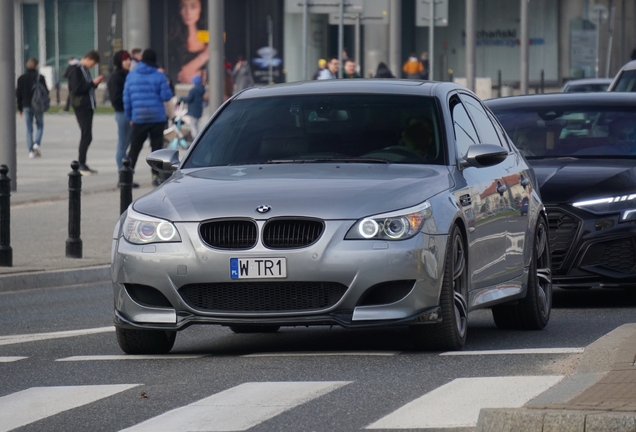 BMW M5 E60 2005