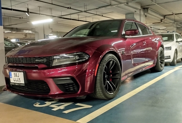 Dodge Charger SRT Hellcat Widebody