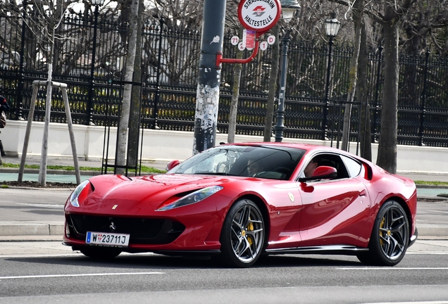 Ferrari 812 Superfast