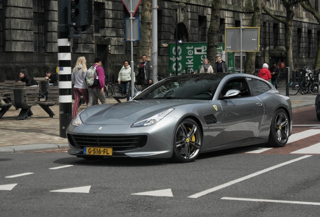 Ferrari GTC4Lusso T