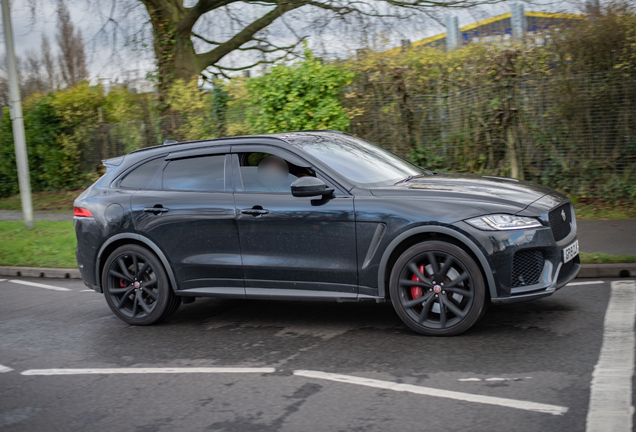 Jaguar F-PACE SVR