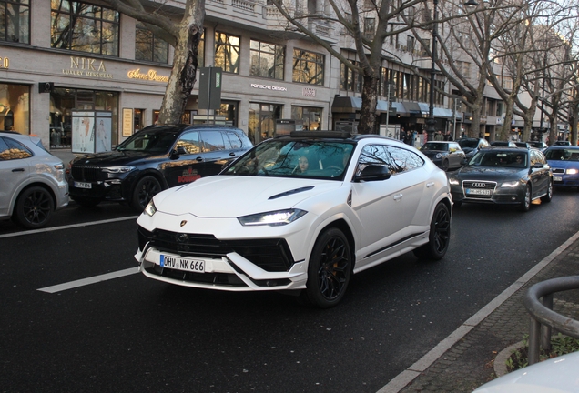 Lamborghini Urus S