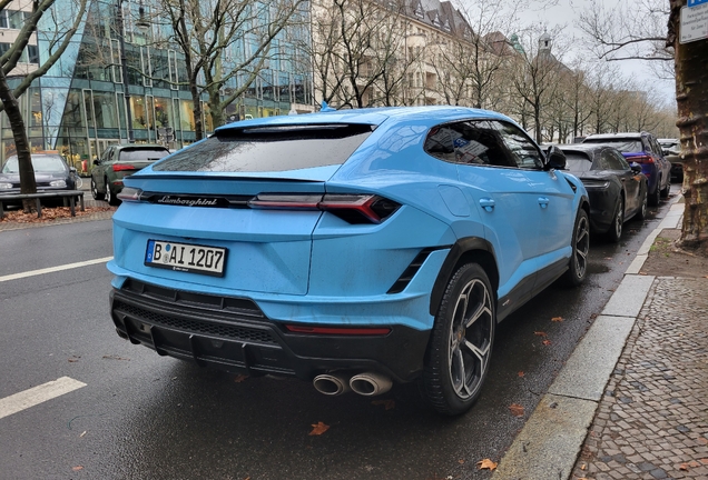 Lamborghini Urus S