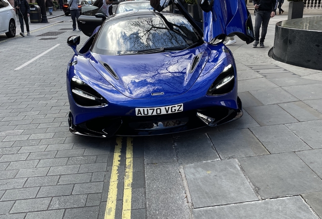 McLaren 765LT