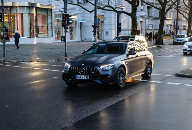 Mercedes-AMG E 63 S W213 Final Edition