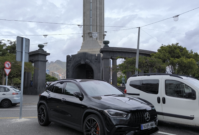 Mercedes-AMG GLA 45 S 4MATIC+ H247