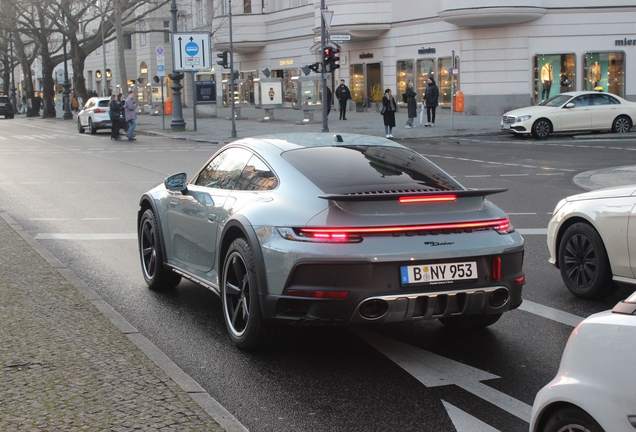 Porsche 992 Dakar