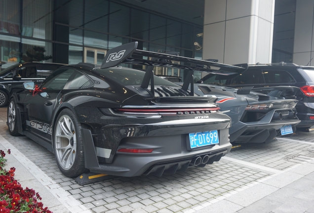 Porsche 992 GT3 RS Weissach Package