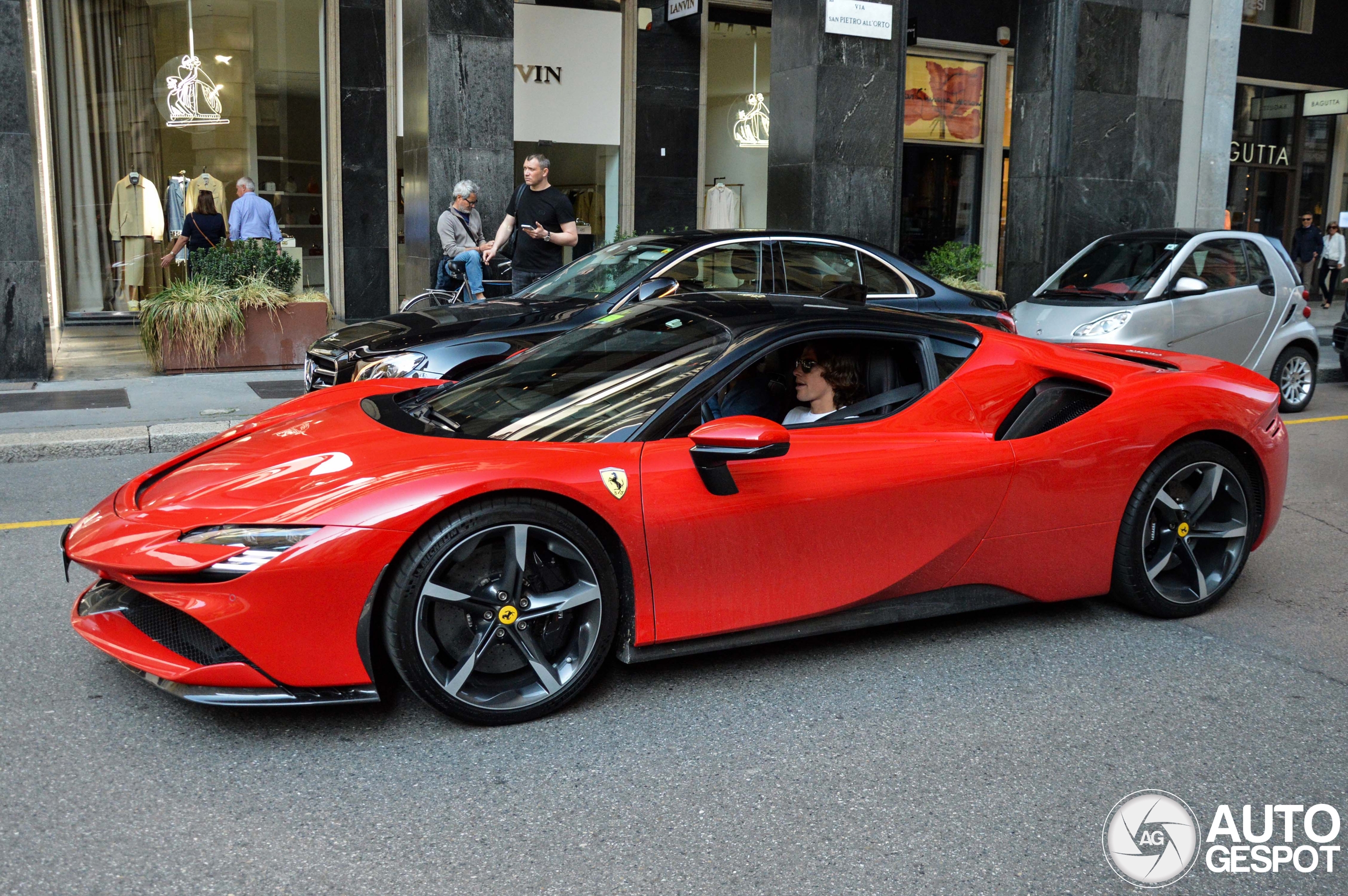 Ferrari SF90 Stradale