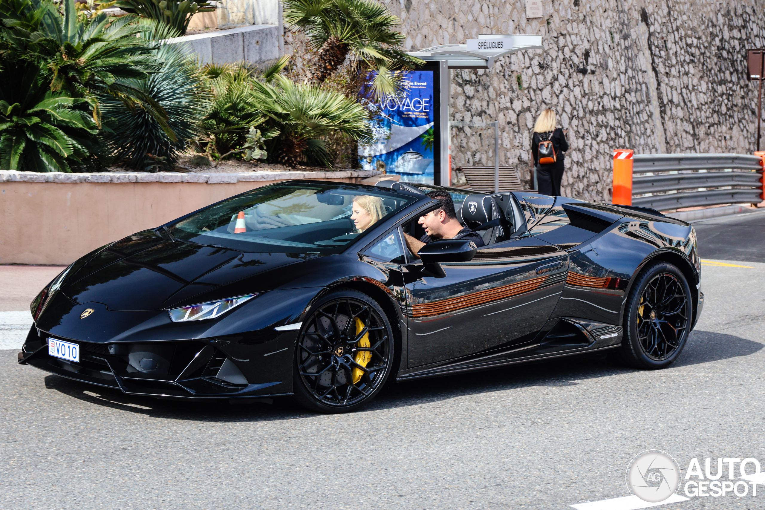 Lamborghini Huracán LP640-4 EVO Spyder