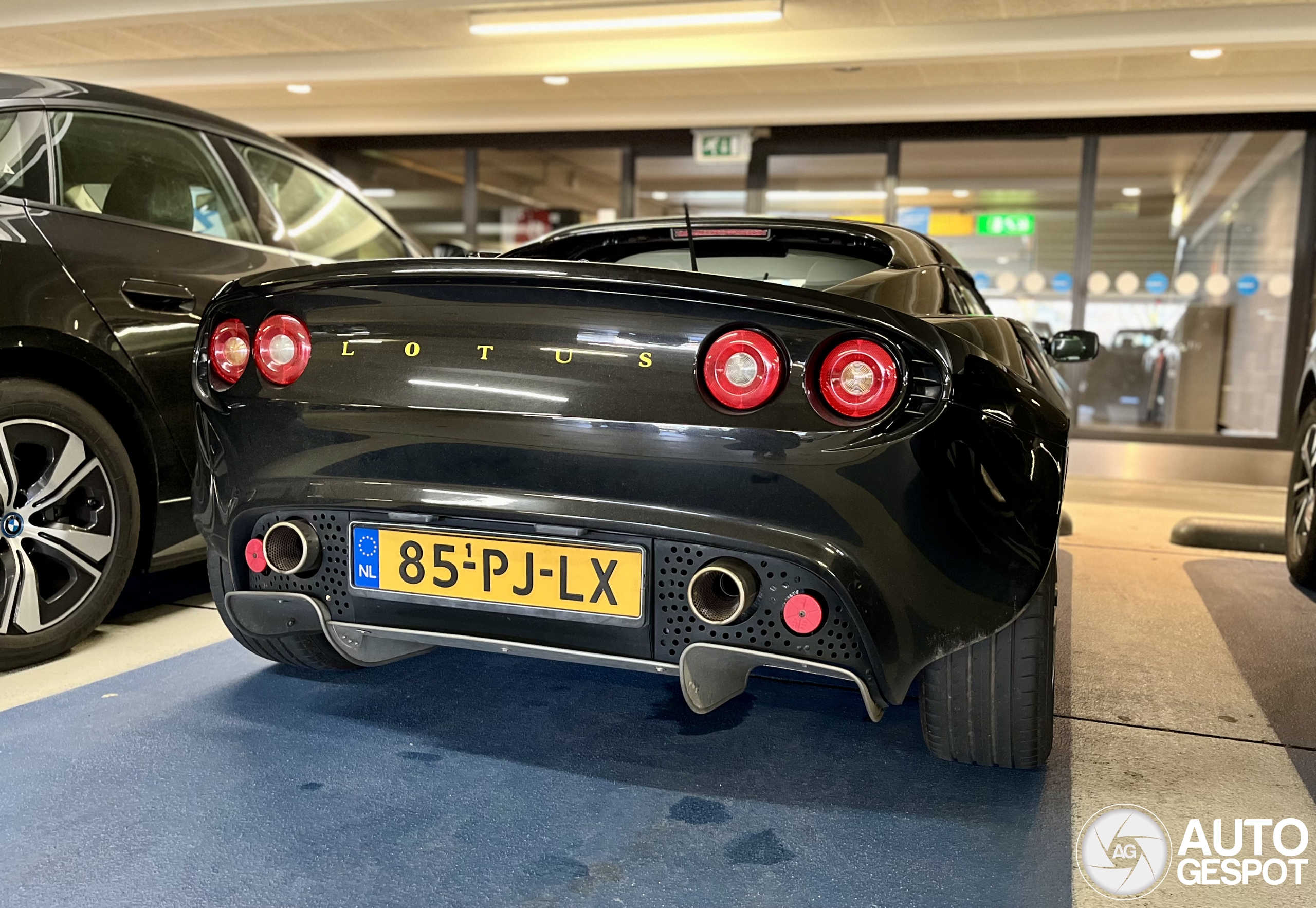 Lotus Elise S2 111S