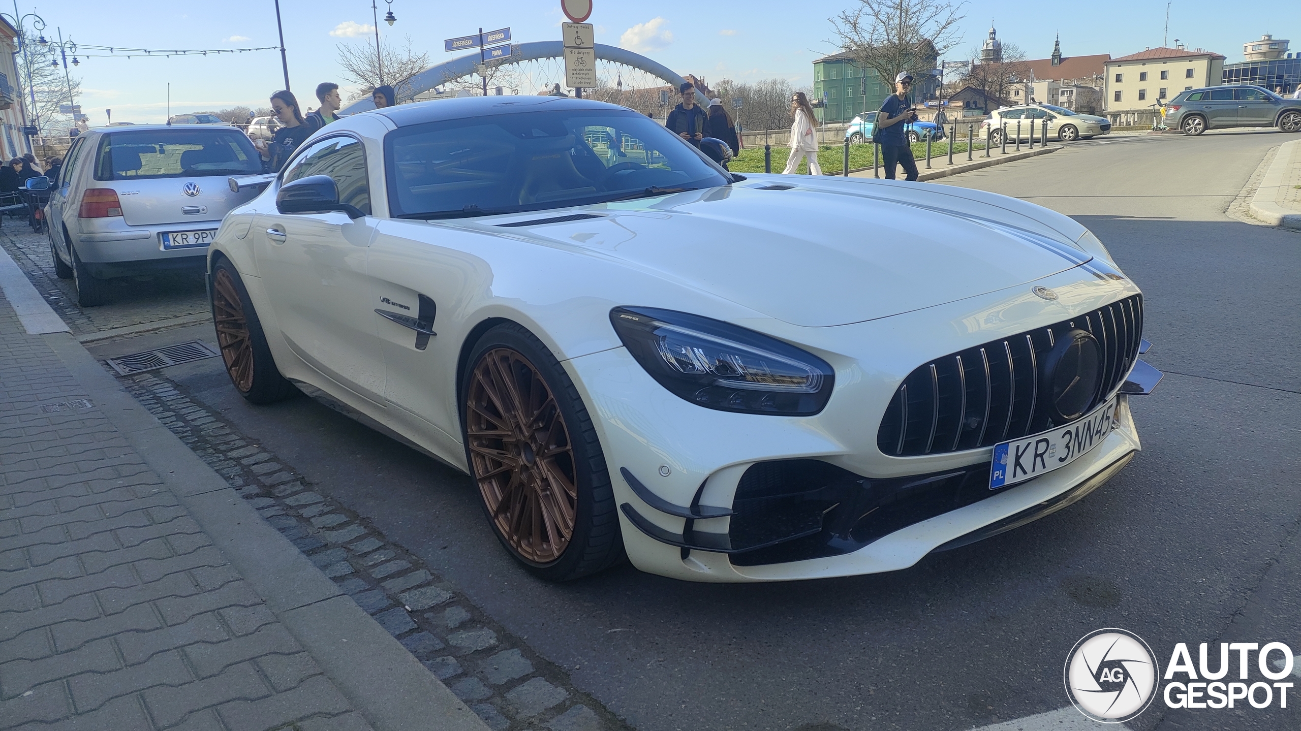 Mercedes-AMG GT R C190 2019