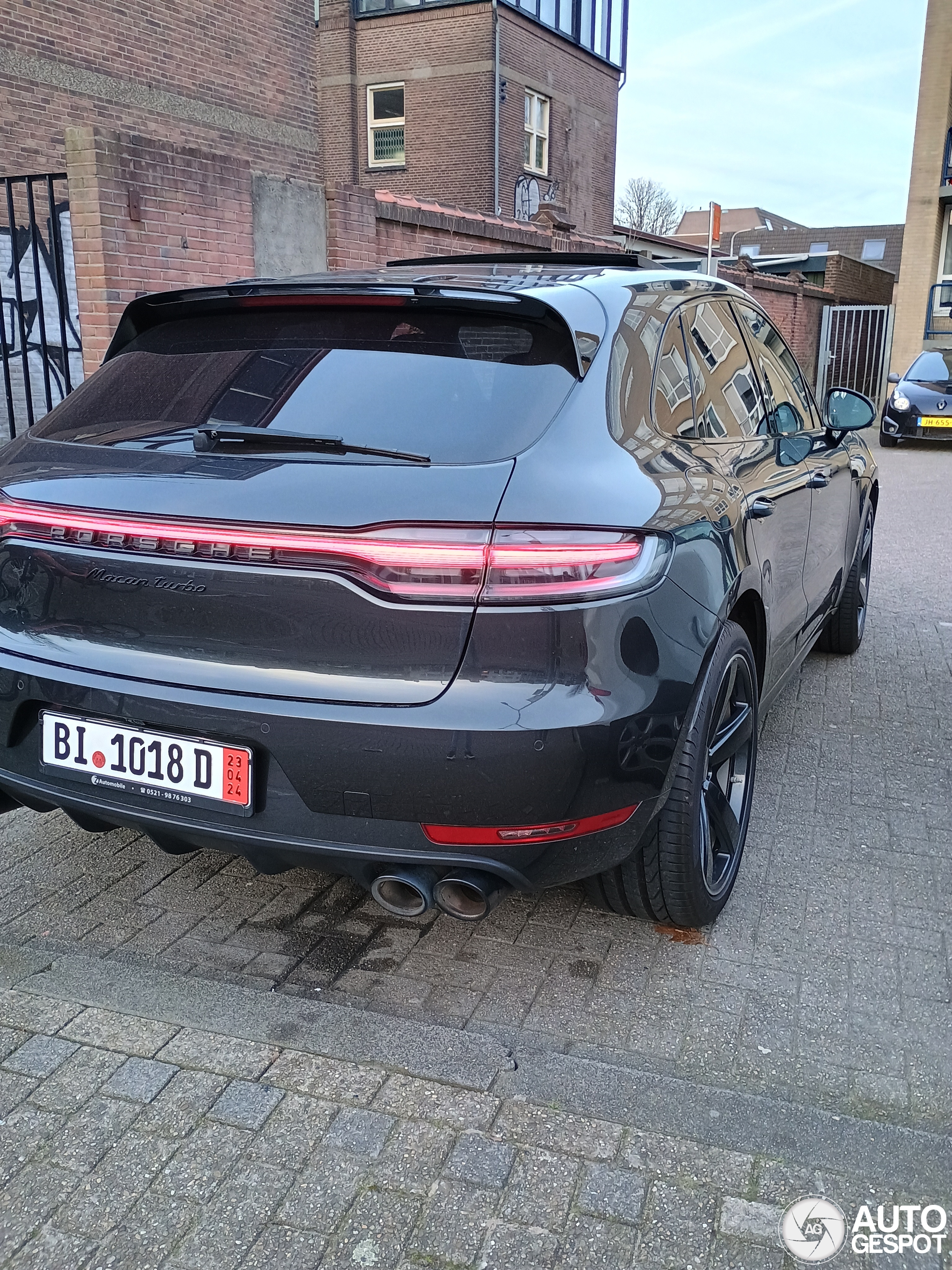 Porsche 95B Macan Turbo MkII