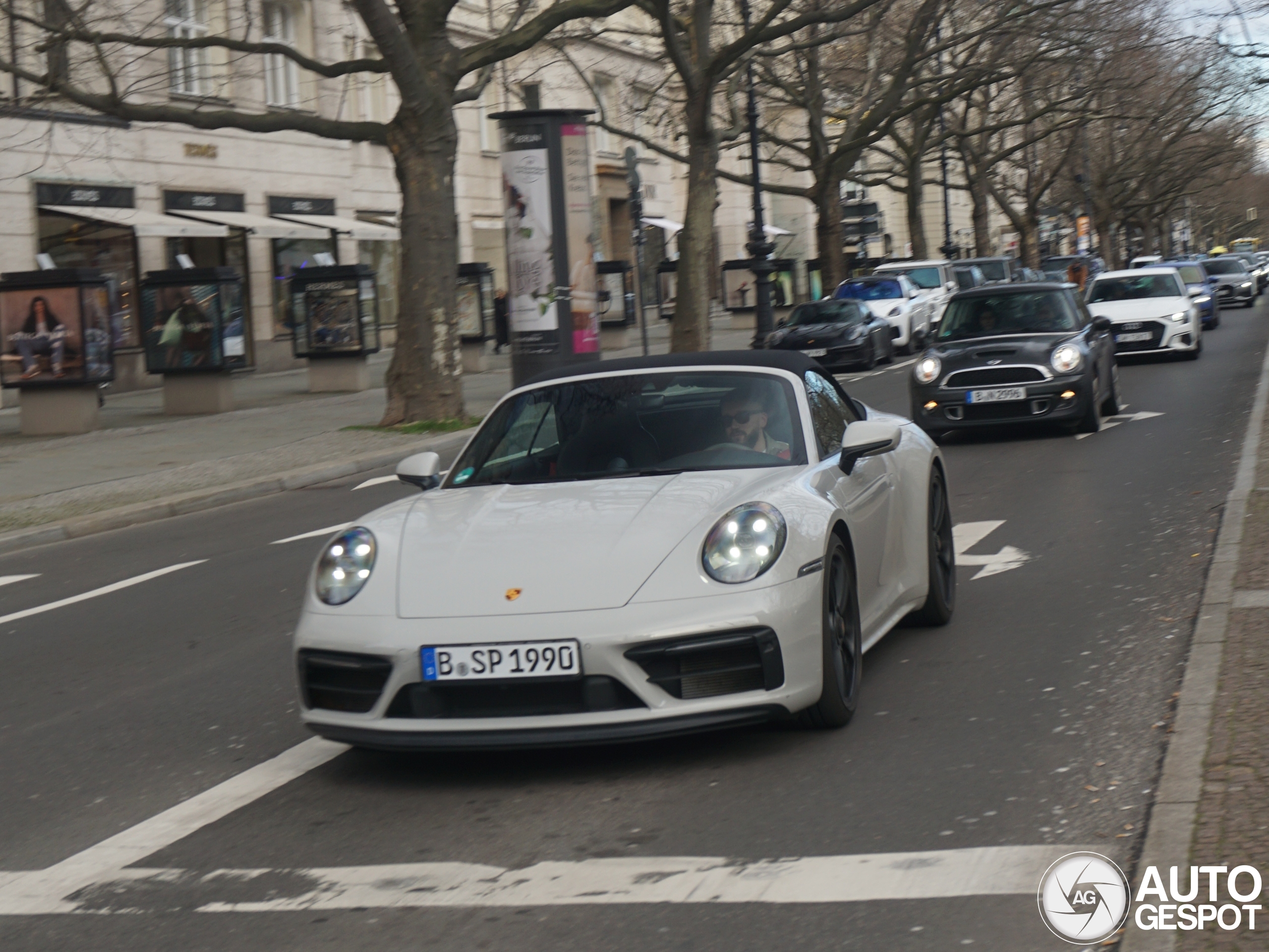 Porsche 992 Carrera GTS Cabriolet