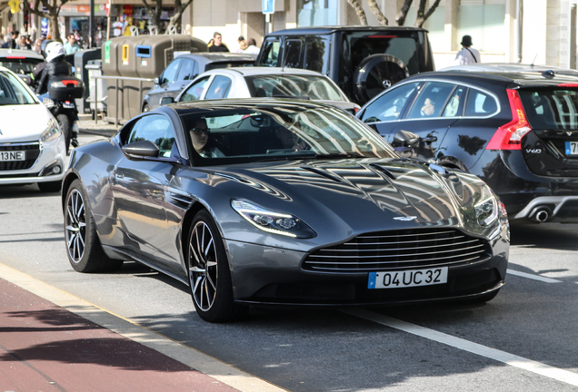 Aston Martin DB11