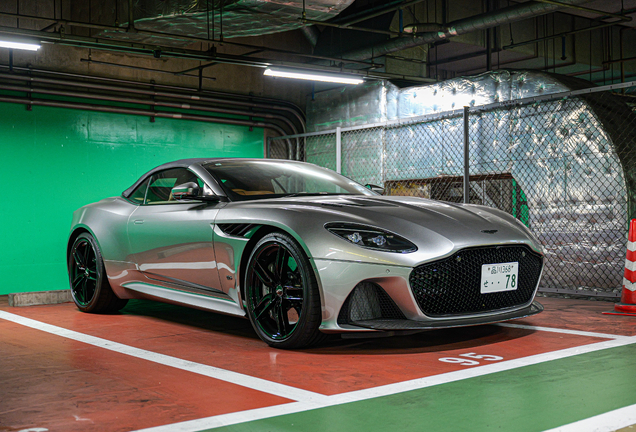 Aston Martin DBS Superleggera Volante