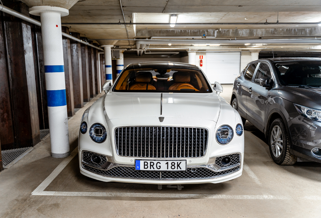 Bentley Flying Spur Hybrid Azure