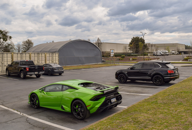 Lamborghini Huracán LP640-2 Tecnica