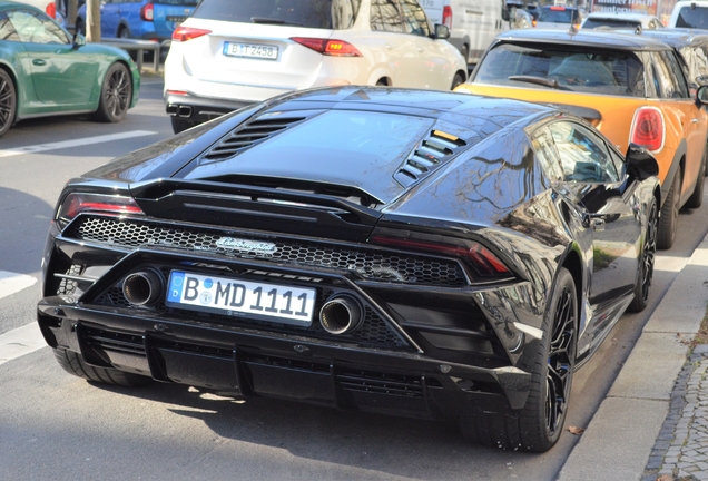 Lamborghini Huracán LP640-4 EVO