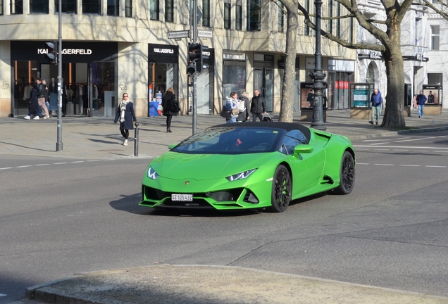 Lamborghini Huracán LP640-4 EVO Spyder