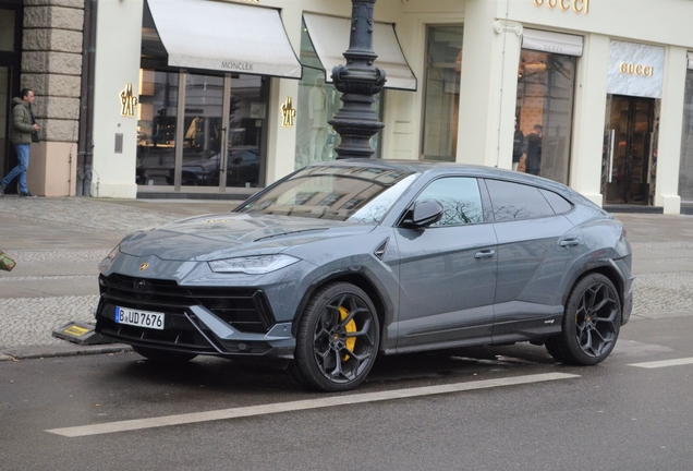 Lamborghini Urus S