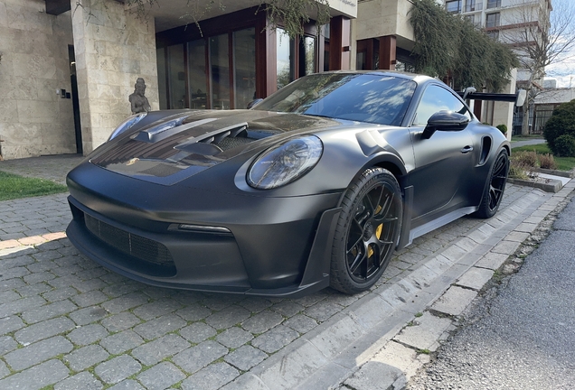 Porsche 992 GT3 RS Weissach Package