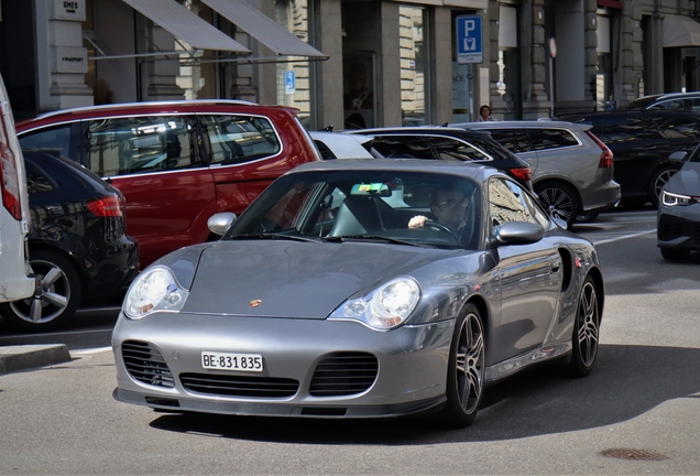 Porsche 996 Turbo