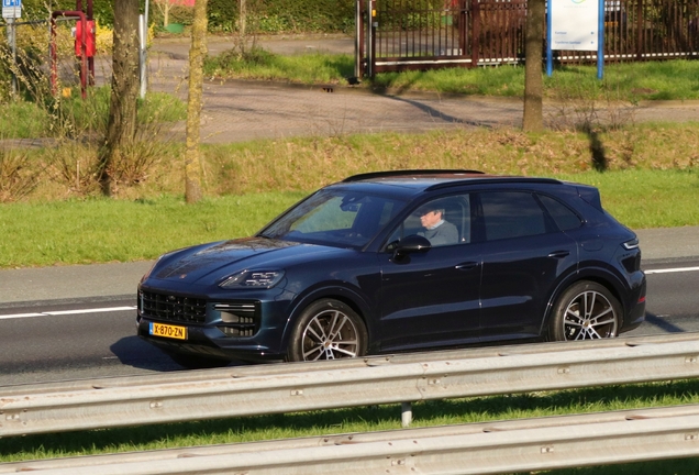 Porsche 9YA Cayenne Turbo E-Hybrid